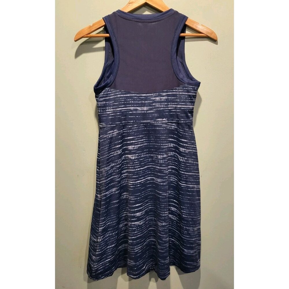 Title Nine Boss Workout Sleeveless Dress Sz S Marine Blue Athleisure Athletic - Picture 3 of 4